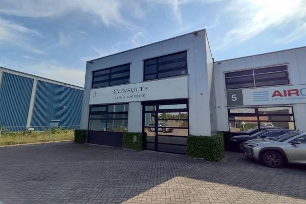 Bedrijfsruimte Aluminiumstraat 4 Breda
