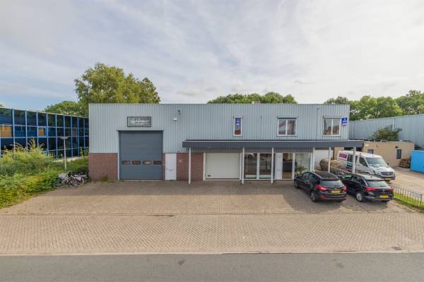 Bedrijfsruimte Conservenweg 114- 116 Roelofarendsveen
