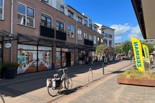 Winkelruimte Julianaplein 19a Beuningen (GE)