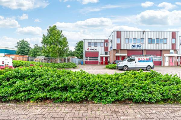 Bedrijfsruimte M.C. van Voordenstraat 14 De Rijp