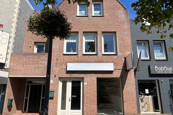Winkelruimte Piet van Thielplein 52 Beek en Donk