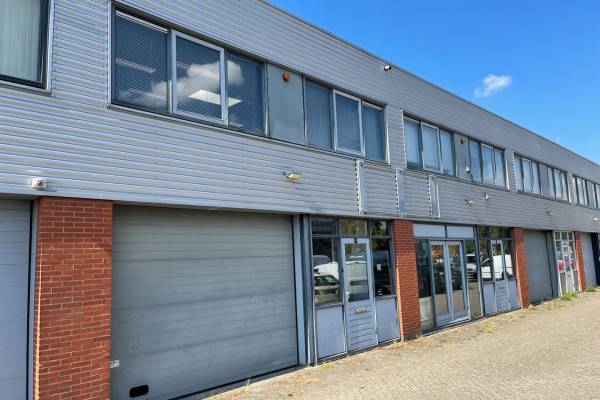 Bedrijfsruimte Tienlingstraat 13A en B Zaandam
