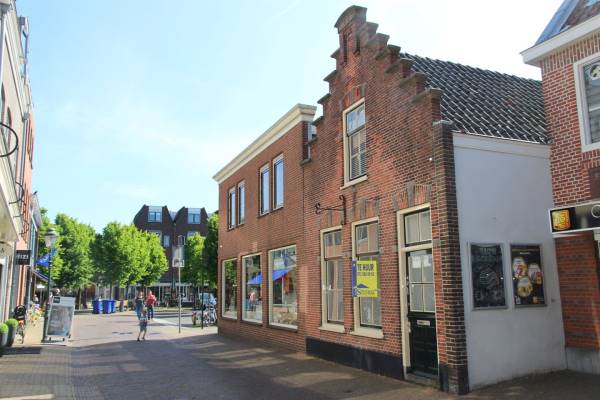Winkelruimte Treubstraat 13 Voorschoten