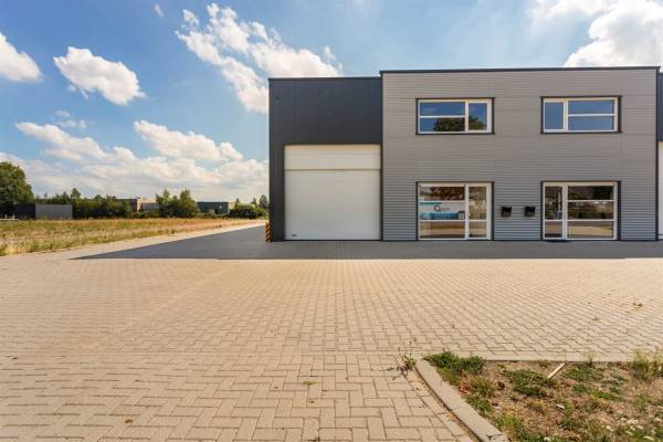 Bedrijfsruimte Industrieweg 8 16 Emmeloord