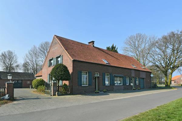 Agrarisch bedrijf . Roggel
