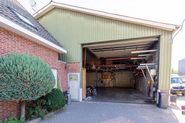 Bedrijfsruimte De Stroet 11 Lunteren