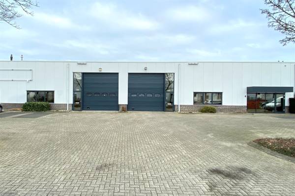 Bedrijfsruimte Zandweistraat 8 Waardenburg