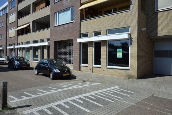 Winkelruimte Baanstraat 1 Landgraaf