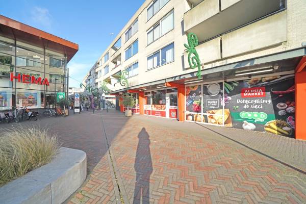 Winkelruimte Zuideinde 13 - 17 Almere