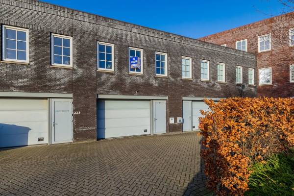 Bedrijfsruimte Madame Curiestraat 22K Sassenheim