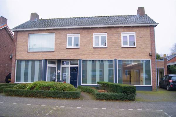 Kantoorruimte van de Poelstraat 14A Raamsdonksveer