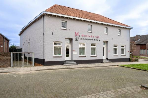 Kantoorruimte Molenstraat 35 Born