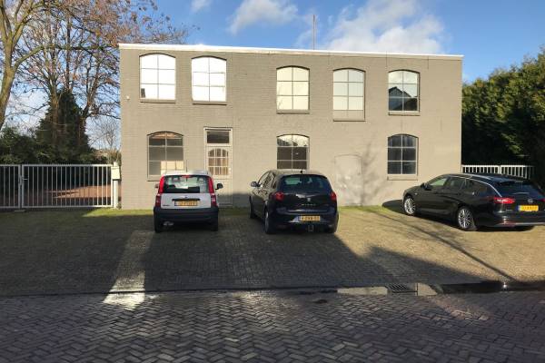 Verhard buitenterrein Looiersveld 15 Rijen