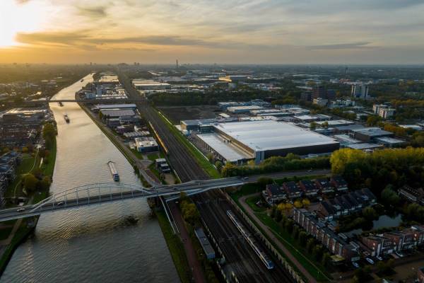 Bedrijfsruimte Nijverheidsweg 9- 15 Maarssen