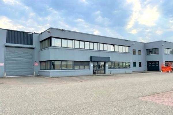 Bedrijfsruimte Zandsteen 28- 30 Hoofddorp