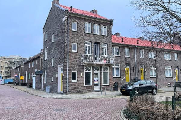 Winkelruimte Burgemeestersplein 12 Maastricht