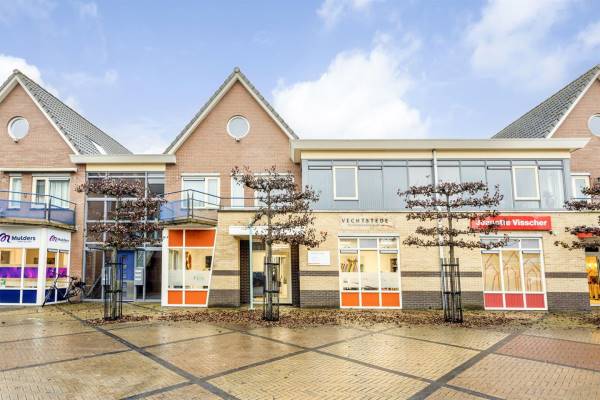 Kantoorruimte Burg.Backxlaan 248 Nieuwleusen