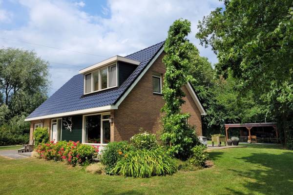 Agrarisch bedrijf Visvijverweg 46 Lelystad