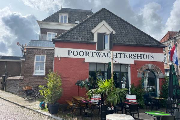 Horecagelegenheid Maaskade 14 Grave