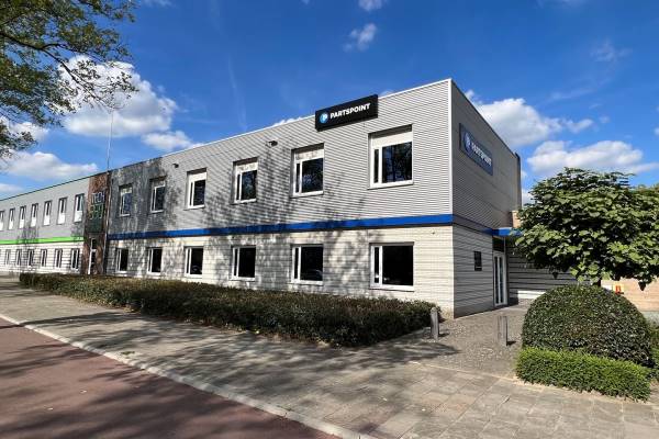 Bedrijfsruimte Bisschop Bekkerslaan 2 Eindhoven