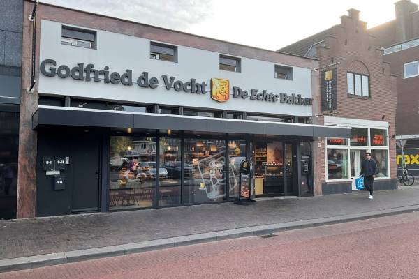 Winkelruimte Woenselse Markt 9 Eindhoven