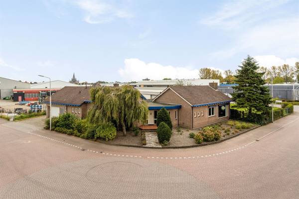 Bedrijfsruimte Warwickstraat 2 Steenbergen (NB)