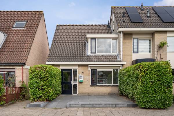 Maatschappelijk vastgoed Muiderbos 21A Hoofddorp