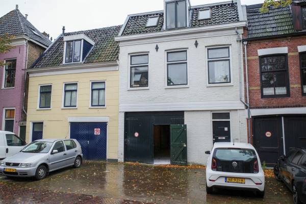 Bedrijfsruimte Zwitserswaltje 22 Leeuwarden