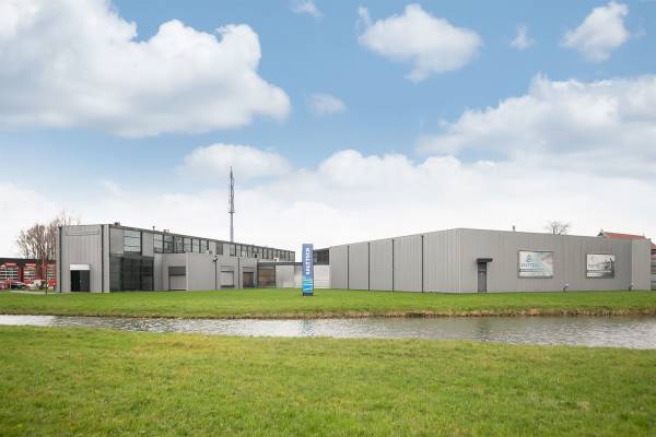 Bedrijfsruimte Smidsstraat 2B Sneek