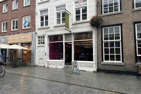 Winkelruimte Halstraat 27 Breda