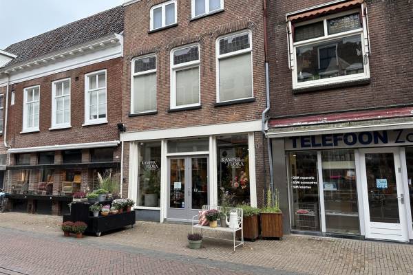Winkelruimte Oudestraat 151 Kampen