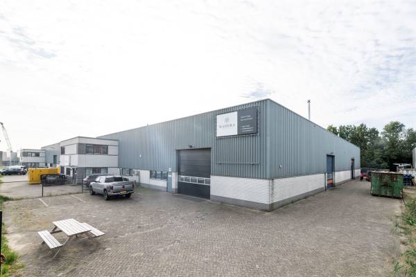 Bedrijfsruimte Ferrandstraat 2a Werkendam