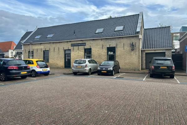 Winkelruimte Douwe Egberts Plein 8 Joure