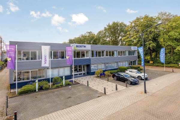 Kantoorruimte Beneluxweg 51 Oosterhout (NB)