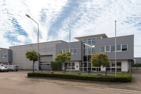 Bedrijfsruimte Newtonstraat 13 Tiel