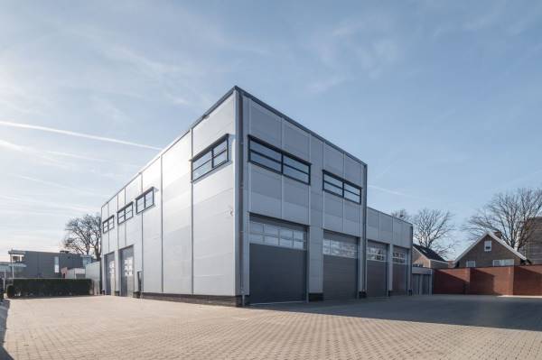 Bedrijfsruimte Roombekerveld 17 - 31- Enschede