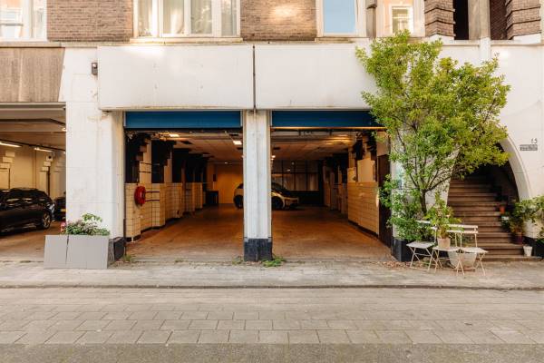 Bedrijfsruimte Tweede Helmersstraat 13H Amsterdam