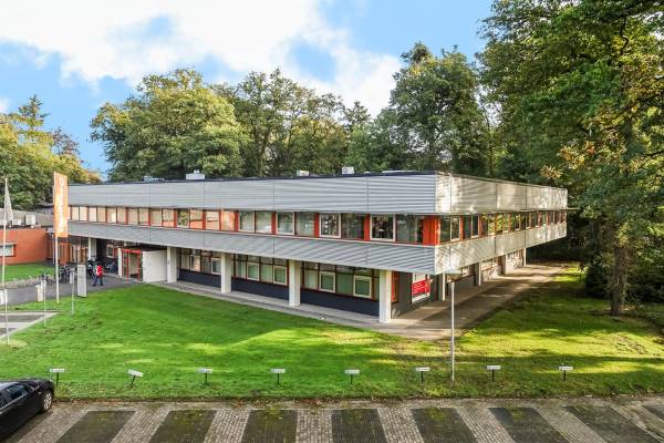 Maatschappelijk vastgoed Roessinghsbleekweg 155 Enschede