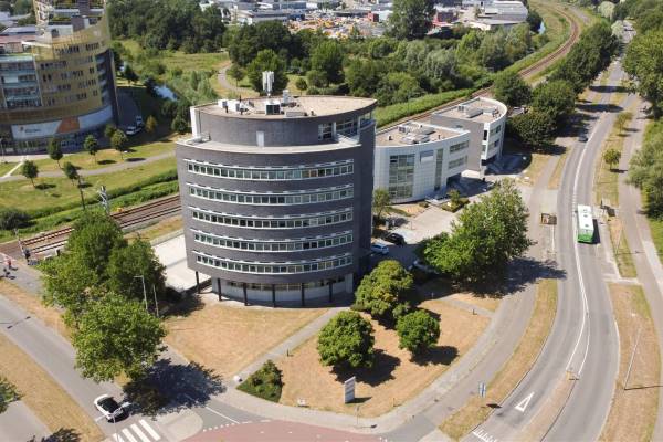 Kantoorruimte Laan der Continenten 182 Alphen aan den Rijn