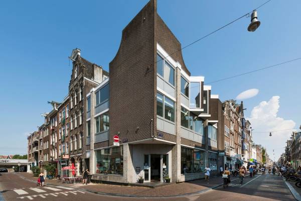 Winkelruimte Haarlemmerplein 2 Amsterdam