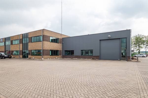 Bedrijfsruimte Poppenbouwing 23a Geldermalsen