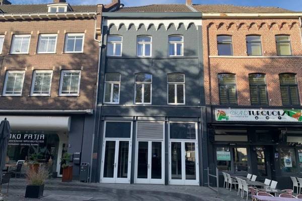Winkelruimte Wilhelminaplein 6 Heerlen