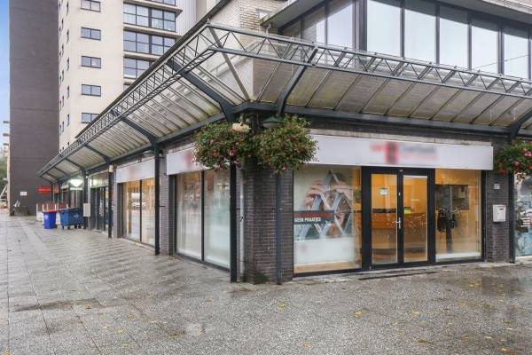 Winkelruimte Buikslotermeerplein 377 Amsterdam