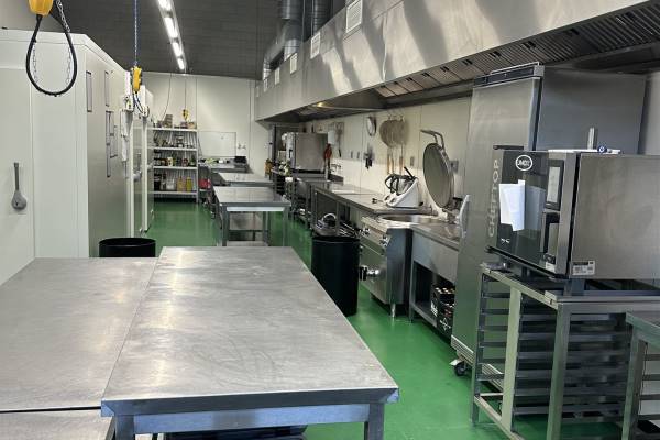Bedrijfsruimte Pieter Braaijweg 61 Amsterdam-Duivendrecht