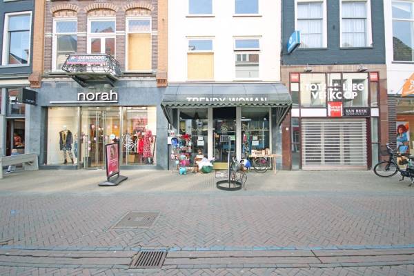 Winkelruimte Oudestraat 96 Kampen