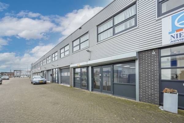 Bedrijfsruimte Parallelweg 124 - 47 Beverwijk