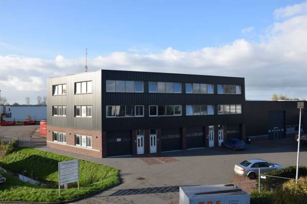 Bedrijfsruimte Industrieweg 2 Giessen