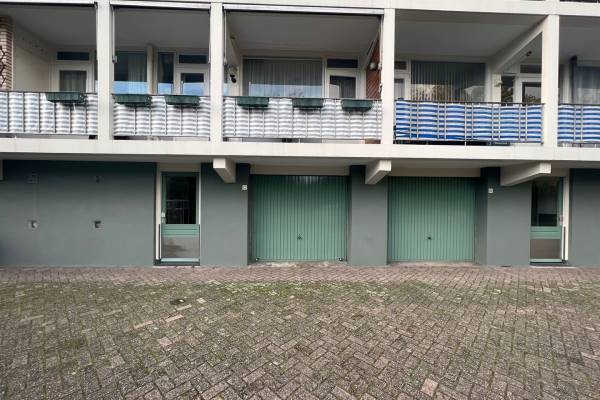 Bedrijfsruimte Burgemeester Caan van Necklaan Leidschendam