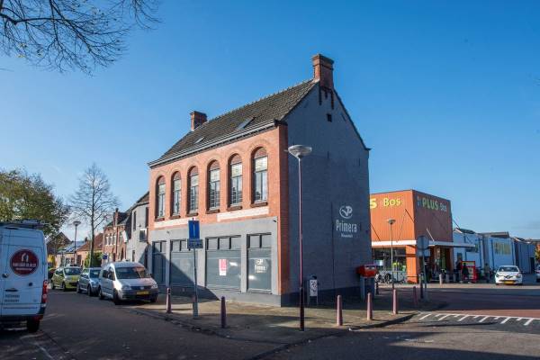 Winkelruimte Beekweg 10 - 12 Roermond