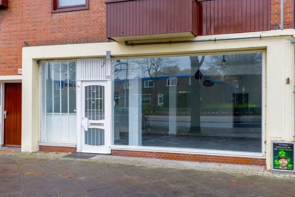 Winkelruimte Johan Huizingalaan 258 Amsterdam